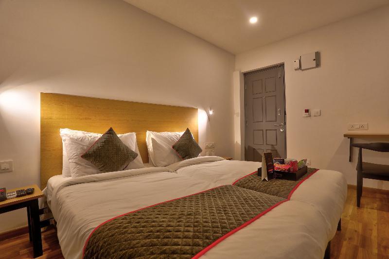 Oyo Townhouse 87 Spartan Nagar 钦奈 外观 照片